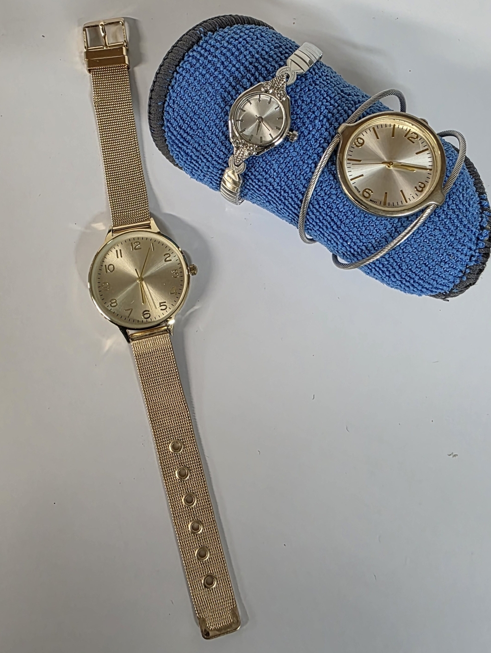 Bundle Of 3 Fashion Gold And Silver Tone Watches